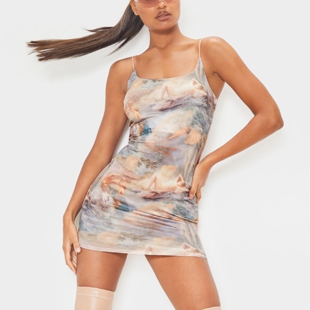 Renaissance Print Slinky Spaghetti Strap Bodycon Dress X PRETTY LITTLE THING
